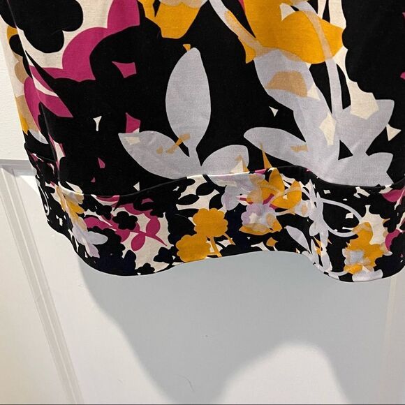 Diane Von Furstenberg 100% Silk Floral Dress size 10 - Picture 4 of 7